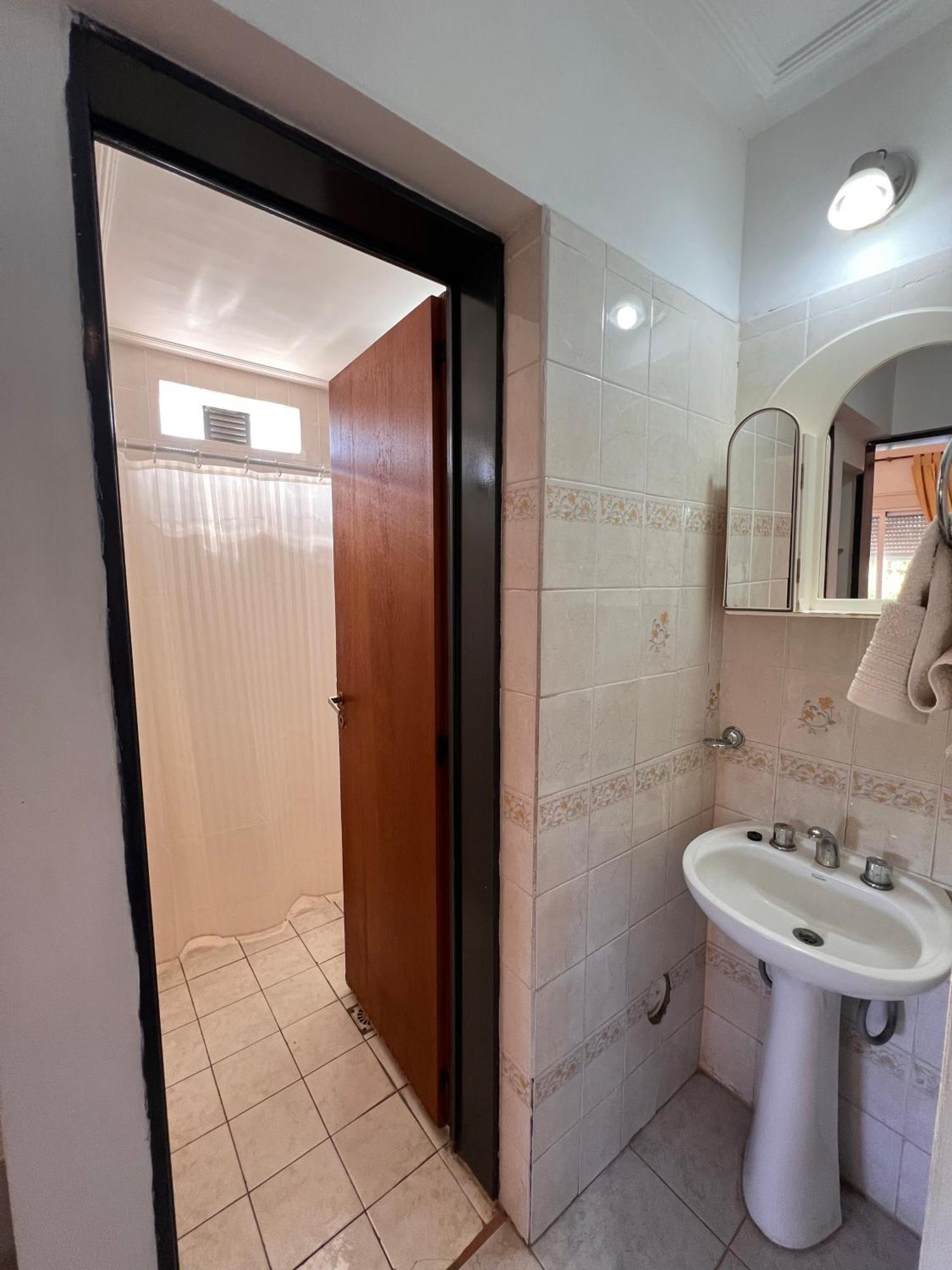 Hotel Salvador Catamarca Сан-Фернандо-дель-Валье-де-Катамарка Экстерьер фото